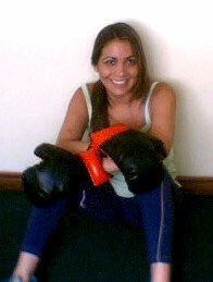 SilviaAndradeJ's tweet photo. Ni saben! Guantes 🥊 otra vez! Y ahora con el entrenador Cervantes! Que sirva de algo la memoria muscular #FunctionalCombat #BruceCervantes #Monterrey https://t.co/cVbPmR572C