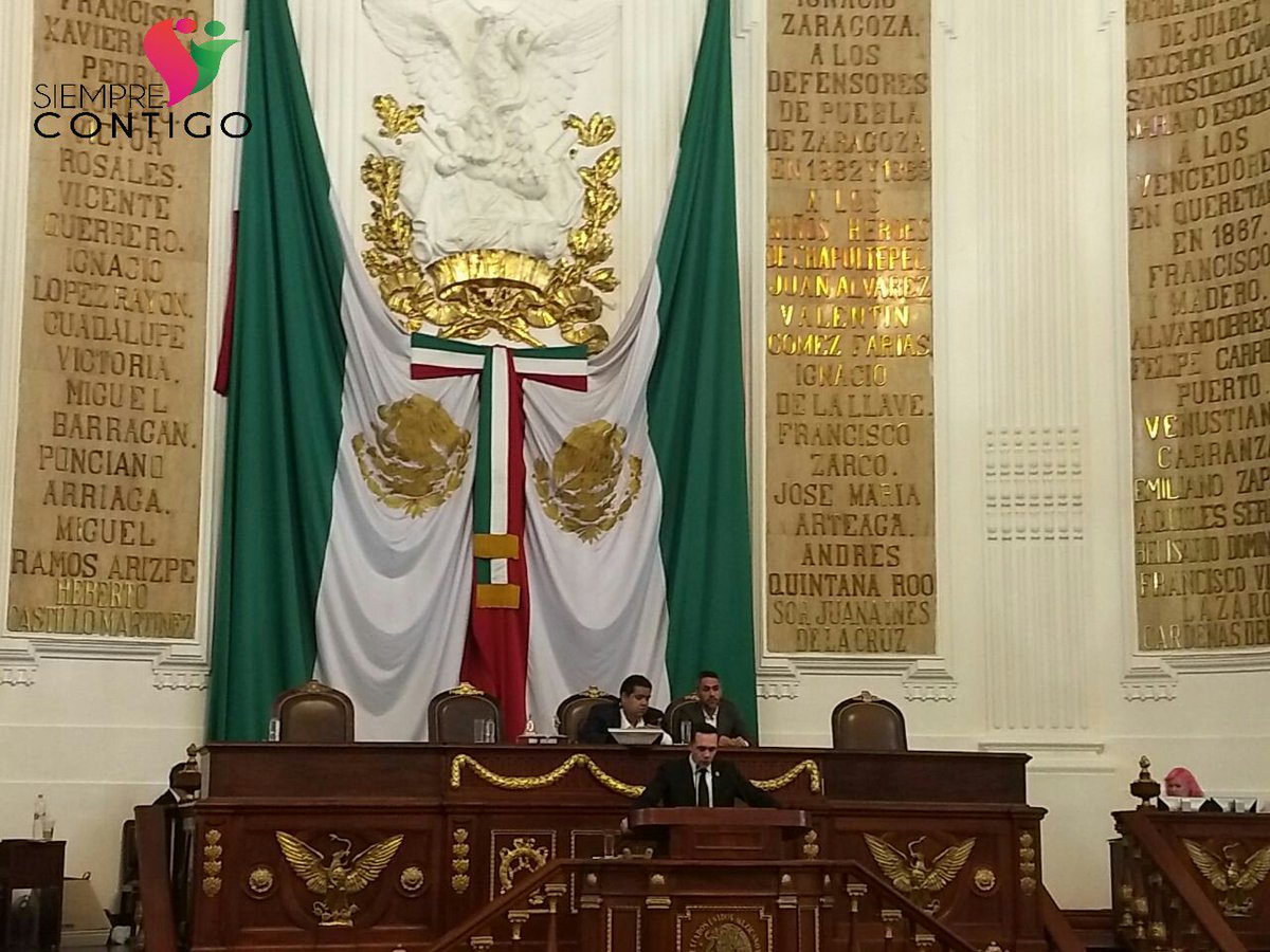 AdrianRubalcava's tweet photo. Ante el Pleno de la @AsambleaDF presente la Iniciativa con Proyecto de Dictamen por el que se reforman diversos artículos de la Ley, para Hacer de la #CDMX una Ciudad Abierta. https://t.co/jECV9pooBo