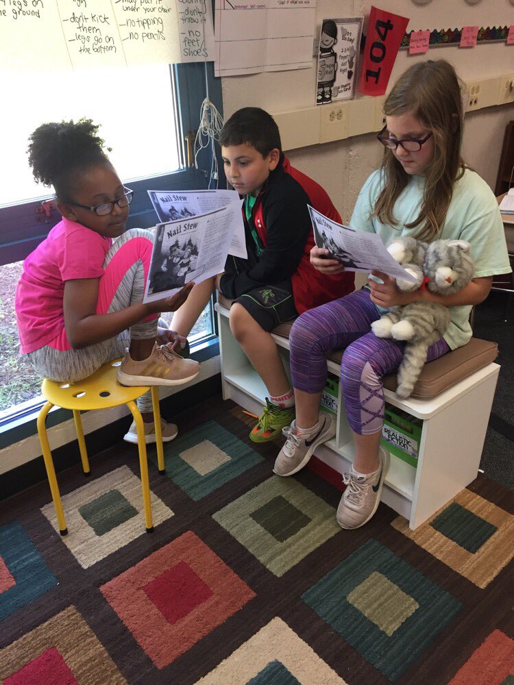 MsSteinberg3's tweet photo. Stone Soup or Nail Stew? Which do you prefer? #folktalesaroundtheworld #partnerread #choralread https://t.co/27b9zMzmx4