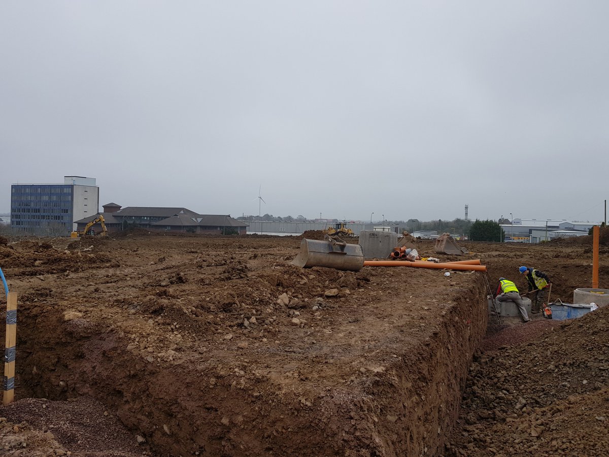 LaganHomesNI's tweet photo. A busy day as the site progresses well in Lynn Hall Park, Rathgael Road, Bangor.

For more information on Lynn Hall Park contact either Reeds Rains or Colliers New Homes, or visit the show home - Open Sundays from 2-4pm. https://t.co/T6lvVZjEzn