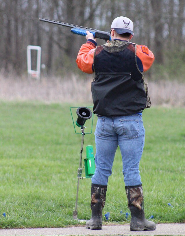 zuberbrown76's tweet photo. NCHS Eagle Trap Team🦅        
  Connor  and Parker enjoying practice.I'm not sure what to wear or how to cheer for this but it's the Eagles!! 
#GoEagles https://t.co/YMDRtoley8