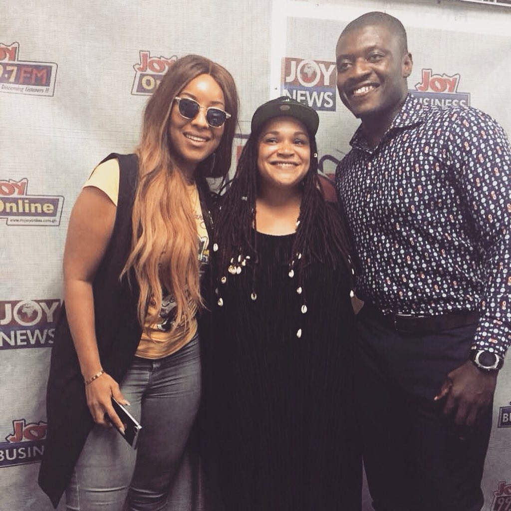 aftownmusic's tweet photo. ##YoChale vibes with the crew from @joy997fm ! Shout out to @lexisbill & @joselyn_dumas ! #radio #Ghana #multimedia #music #aftownmusic โข @senadagadu x @sarkodie โข #multimediagroup #joy997fm #aftown https://t.co/S9f53f8vwk