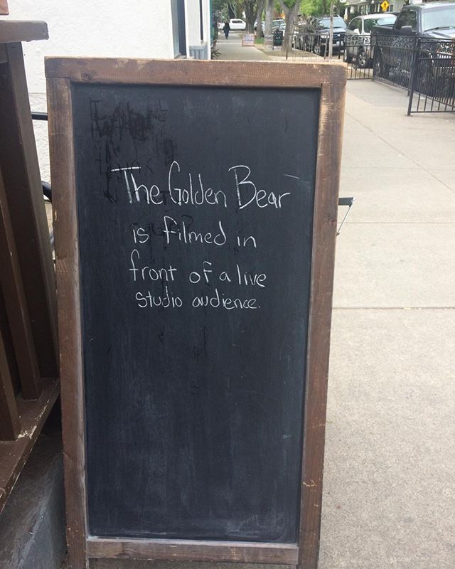 Follow the cue cards, please. #goldenbear916 #sacramento