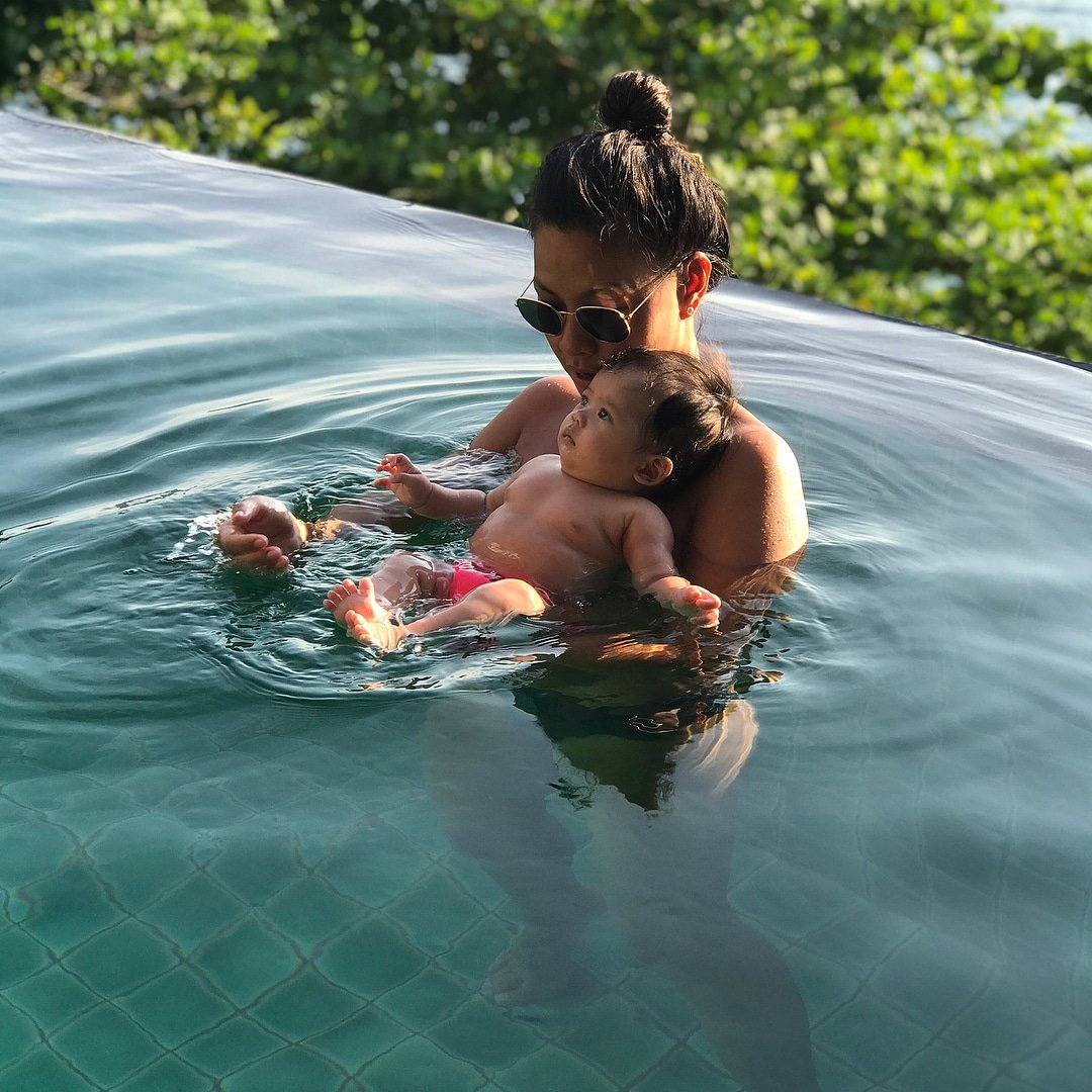 CharlieBanana's tweet photo. Did you know, #swimming can improve your baby's confidence, strengthen their heart and lungs and is great for bonding? Xo #CharlieBanana
#swimdiapers #goclothyourself https://t.co/mYVxw9A40Q