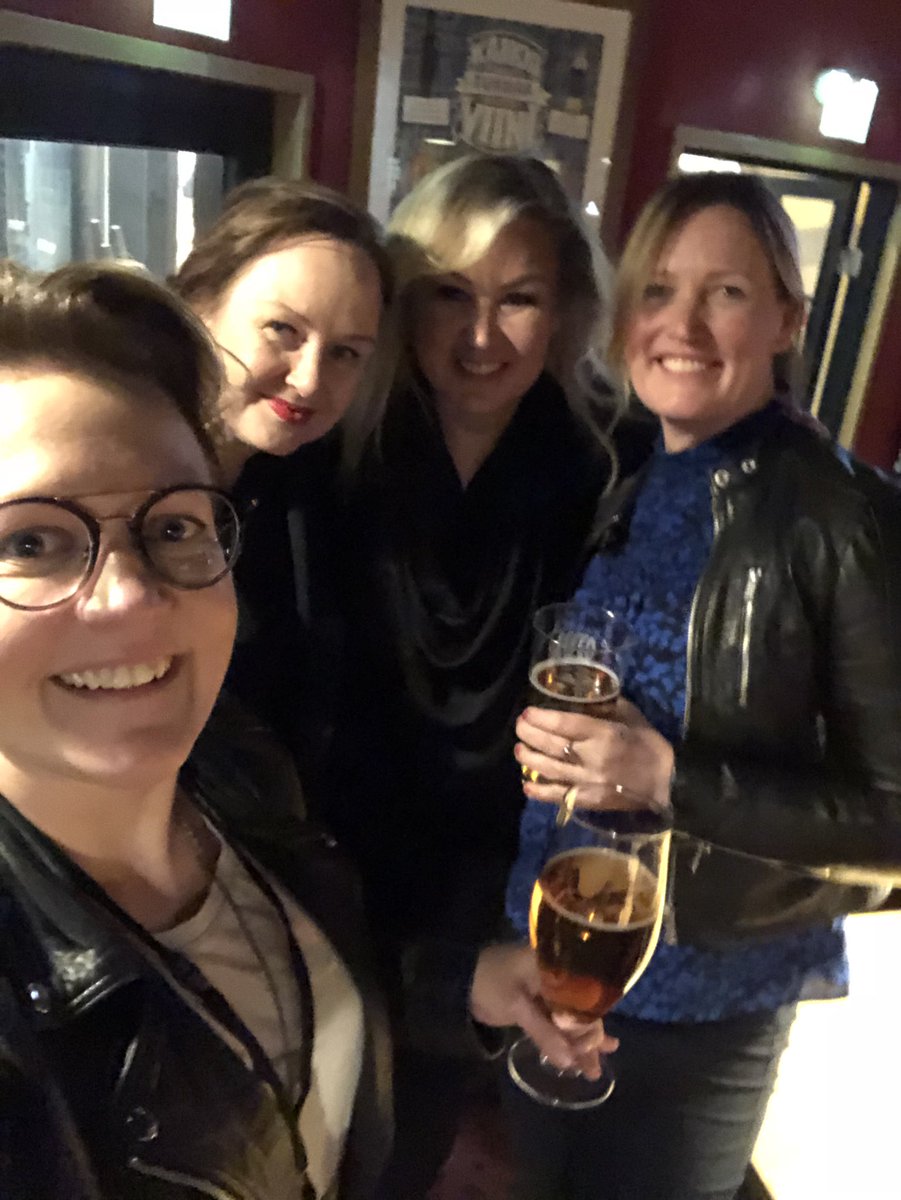 Hetkessä eläminen, tässä ja nyt, nauttien. #onpuhujiaontekijöitä #menestyksenportaat <a href="/MelinaNiemi/">Melina Näätänen/ Mellu</a>