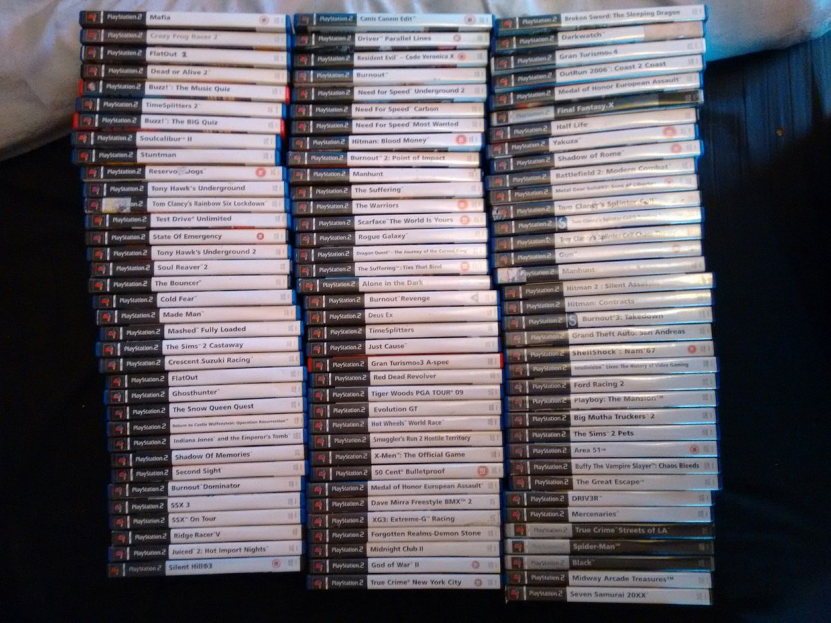 AFizgig's tweet image. So what the hell do I put on first? 🤔
#OutOfStorage #Gaming #PS2 #NotBuzzQuiz 😊😊😊