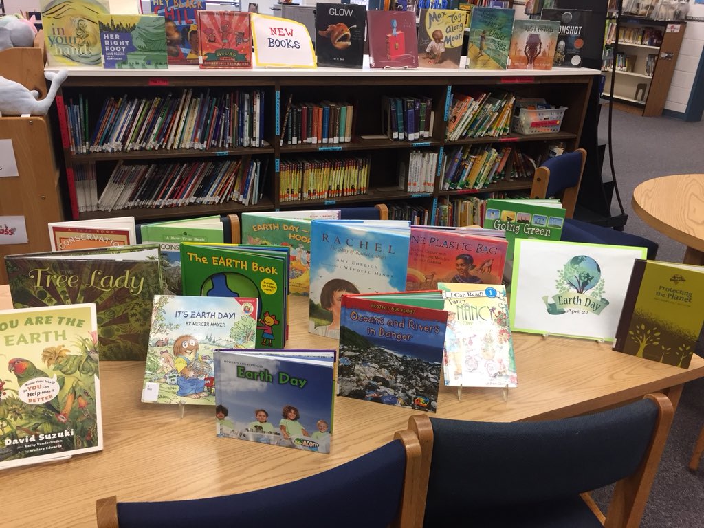 ElectionLawCtr's tweet photo. Earth Day is now "Earth Week" at one Virginia public school. ": Happy Earth Week
#EarthWeek2018 @WashMillES https://t.co/u35IYOAOaI"