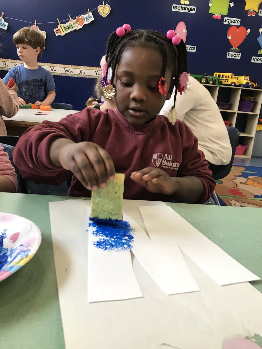 ASCANursery's tweet photo. W is for World! Earth Day continues in Nursery School! @ASCA_Albany @RCDASchools https://t.co/YPFgfKN54p