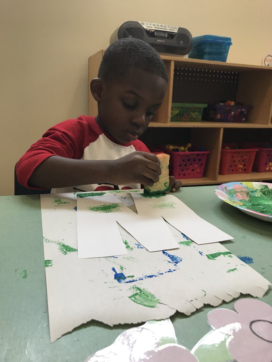 ASCANursery's tweet photo. W is for World! Earth Day continues in Nursery School! @ASCA_Albany @RCDASchools https://t.co/YPFgfKN54p