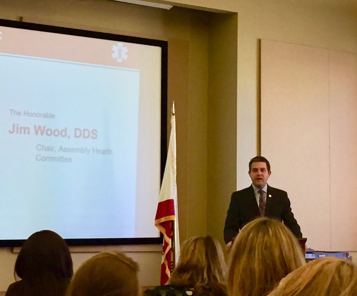 MeffMD's tweet photo. California assembly member and chair of the assembly health committee Jim Wood DDS speaking on the shortage of primary care providers in CA. Providers can't see patients if they can't be compensated. Emergency physicians will continue to see the uninsured.
#CALACEP #LLC2018 https://t.co/t17dAVVbYx