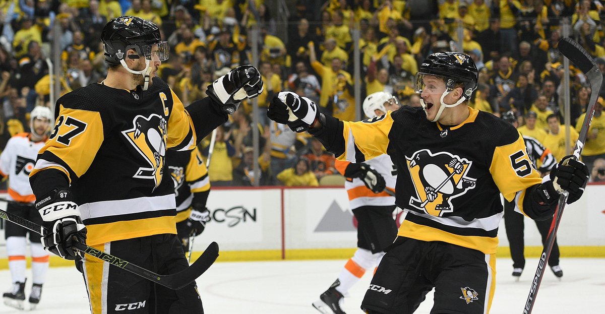 From tying an NHL postseason rookie record with 21 points while leading the league in goals scored, all the way to 'Jake Guentzel Night' – <a href="/jakenbake20/">jakeNbake</a> has stayed humble as he pursues his second #StanleyCup at just 23 years old. <a href="/OmahaHKY/">Omaha Hockey</a> weighs in ➡️ ply.rs/wCtB30jxpSq