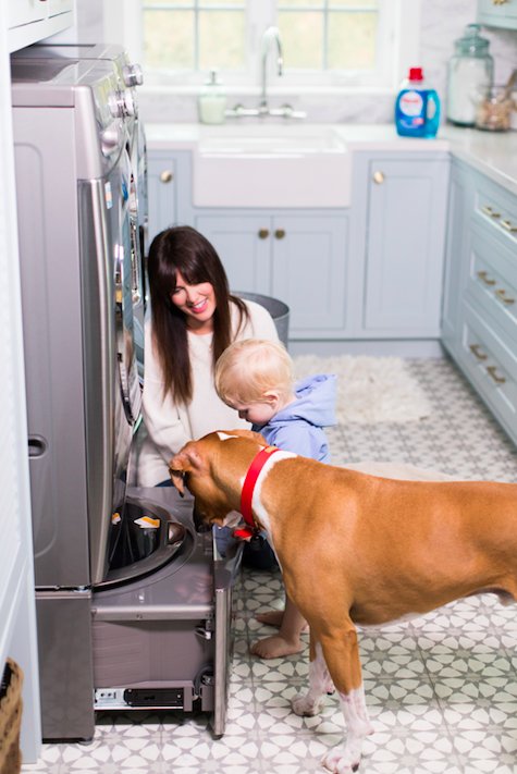 I have a few tricks up my sleeve when it comes to tackling messy moments and keeping on top of a busy household ... find out what they are over on today's blog (Hint: One of them involves @PersilCanada!). https://t.co/LPhjCCjmiq… #partner https://t.co/vmMnBifc4c