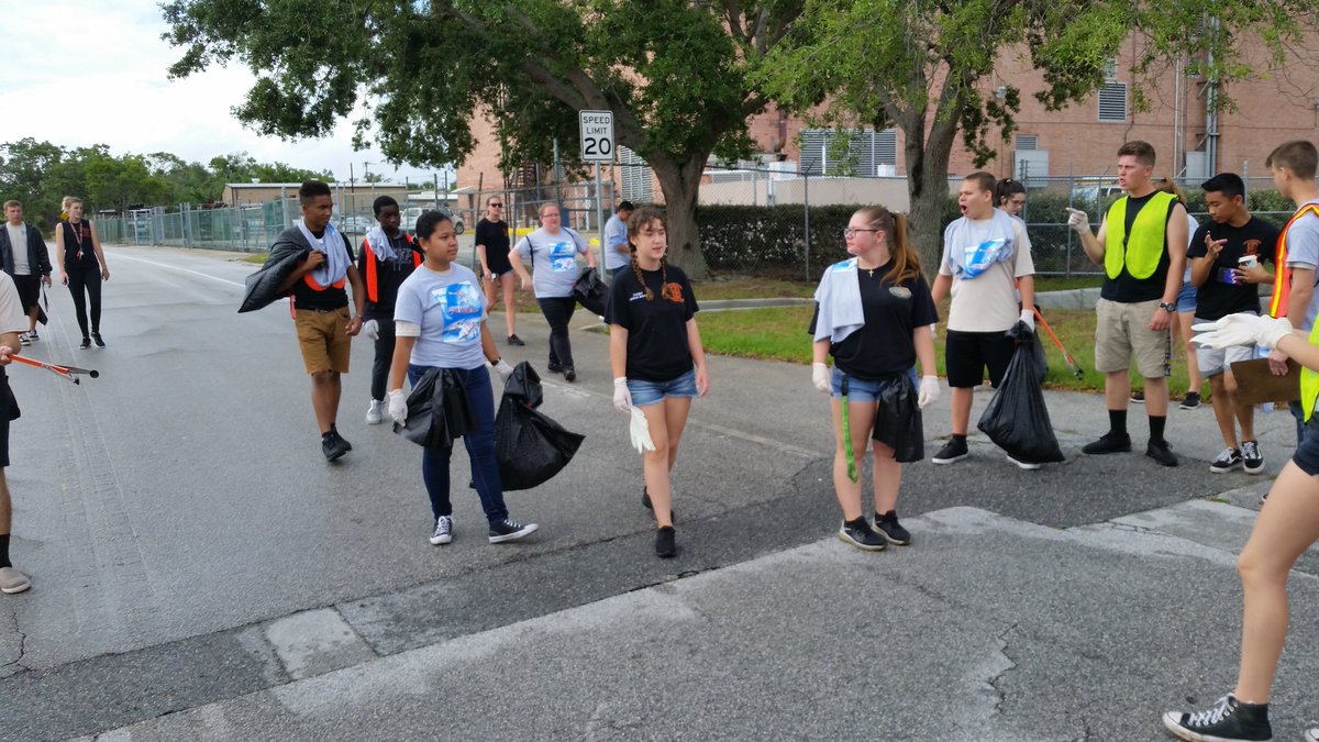 CocoaHighSchool's tweet photo. Over the weekend JROTC and NHS students participated in Trash Bash and collected over 1,000 lbs of trash at Cocoa Village. #TigerPRIDE #TrashBash2018 https://t.co/fgbcpGOs8z