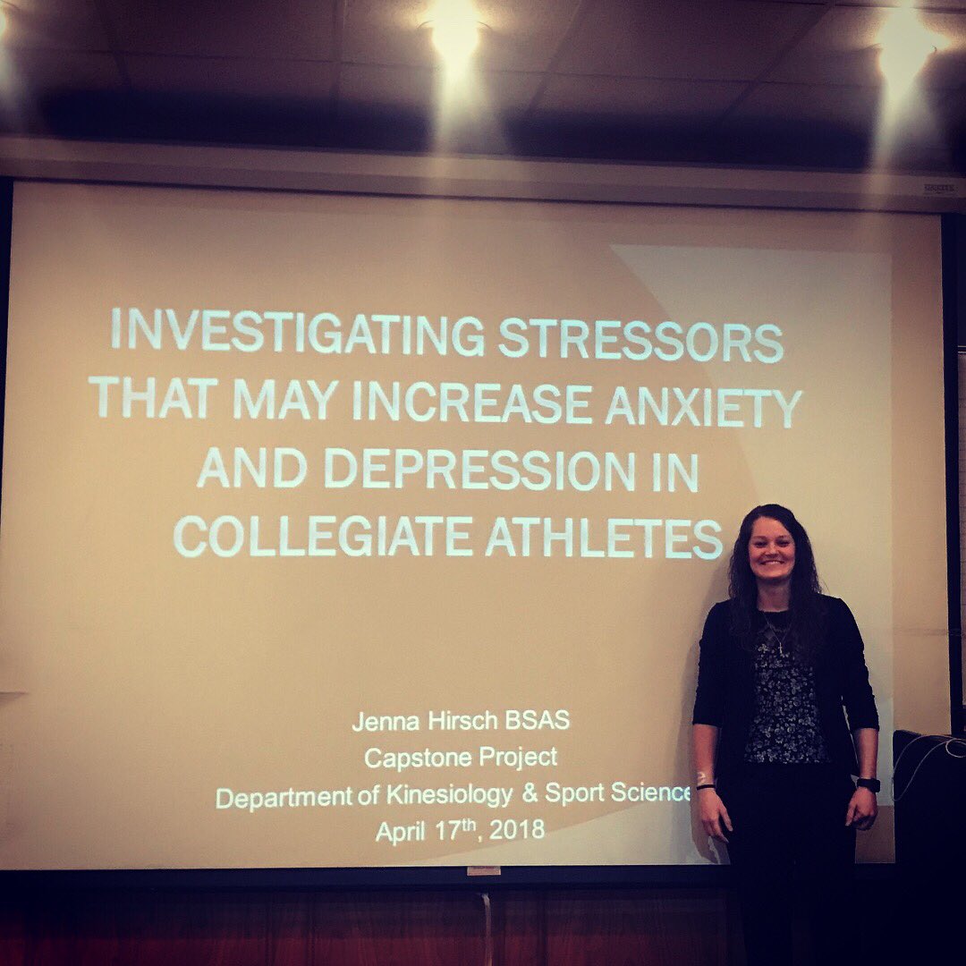 Capstone Research Presentations started today! Jeremy Steen and Jenna Hirsch sharing some of their exciting data with the athletic training community! 📚📉📊📝