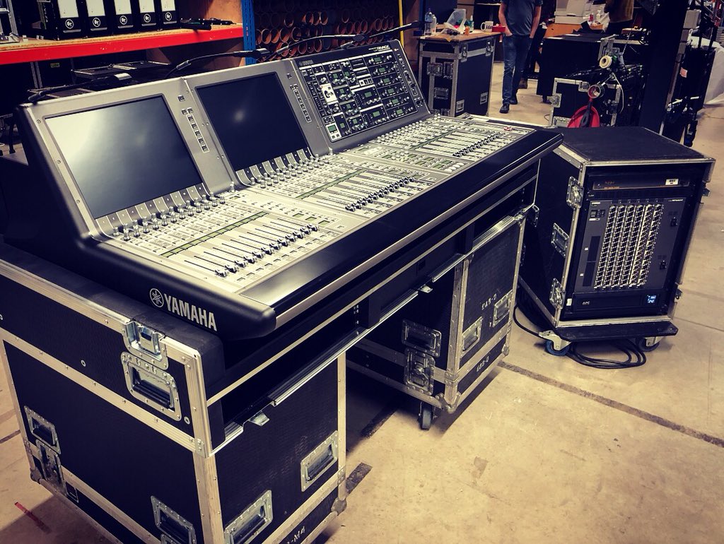 tubeUK's tweet photo. We’ve taken delivery of the first Yamaha RIVAGE PM7 System in the UK! We are excited to get it out on the road!

If you want more information get in touch via DM or email pm7@tubeuk.com

#EventProfs #MixingConsoles @YamahaCommAudio https://t.co/zTJr4wgBvV