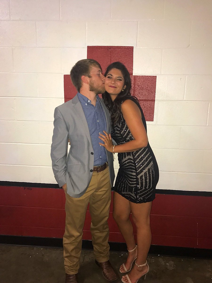 Karleedanielle4's tweet photo. Happy Birthday to my main man❤️ (Swipe to see that we fortunately get better looking over the years)🤷🏻‍♀️ https://t.co/Z7aEksbXoL