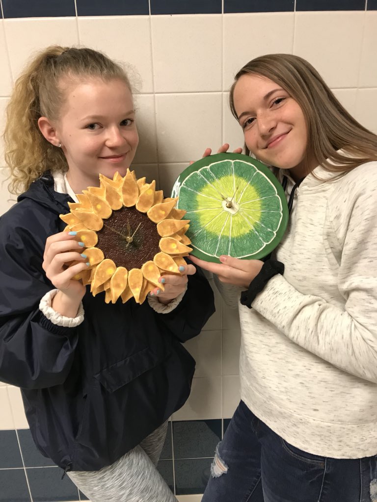 It’s almost TIME for these Ceramics II students to graduate! Great job on your clocks girls!