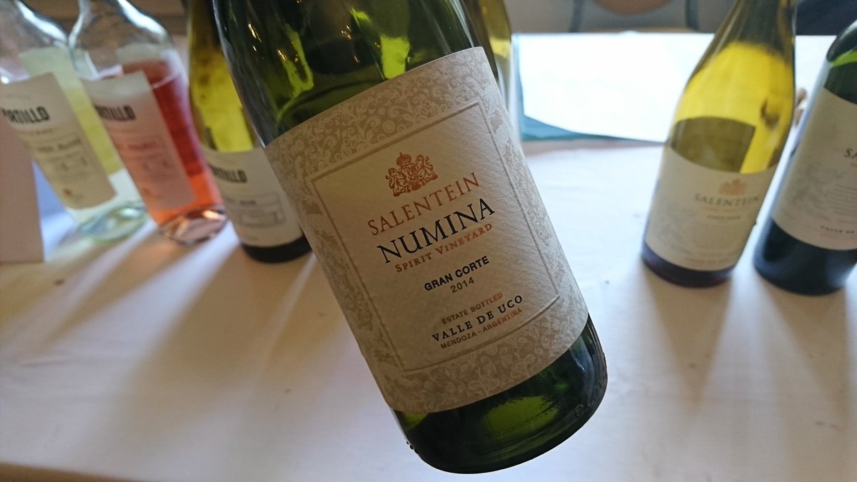 Malbec has earned its popularity, and Argentina does it like no one else. From tantastic bombs of flavour to experimental blends to refined high-altitude renditions, there's a Malbec for any occasion. Below a few I loved at the recent Argentina Wine Fair #WorldMalbecDay