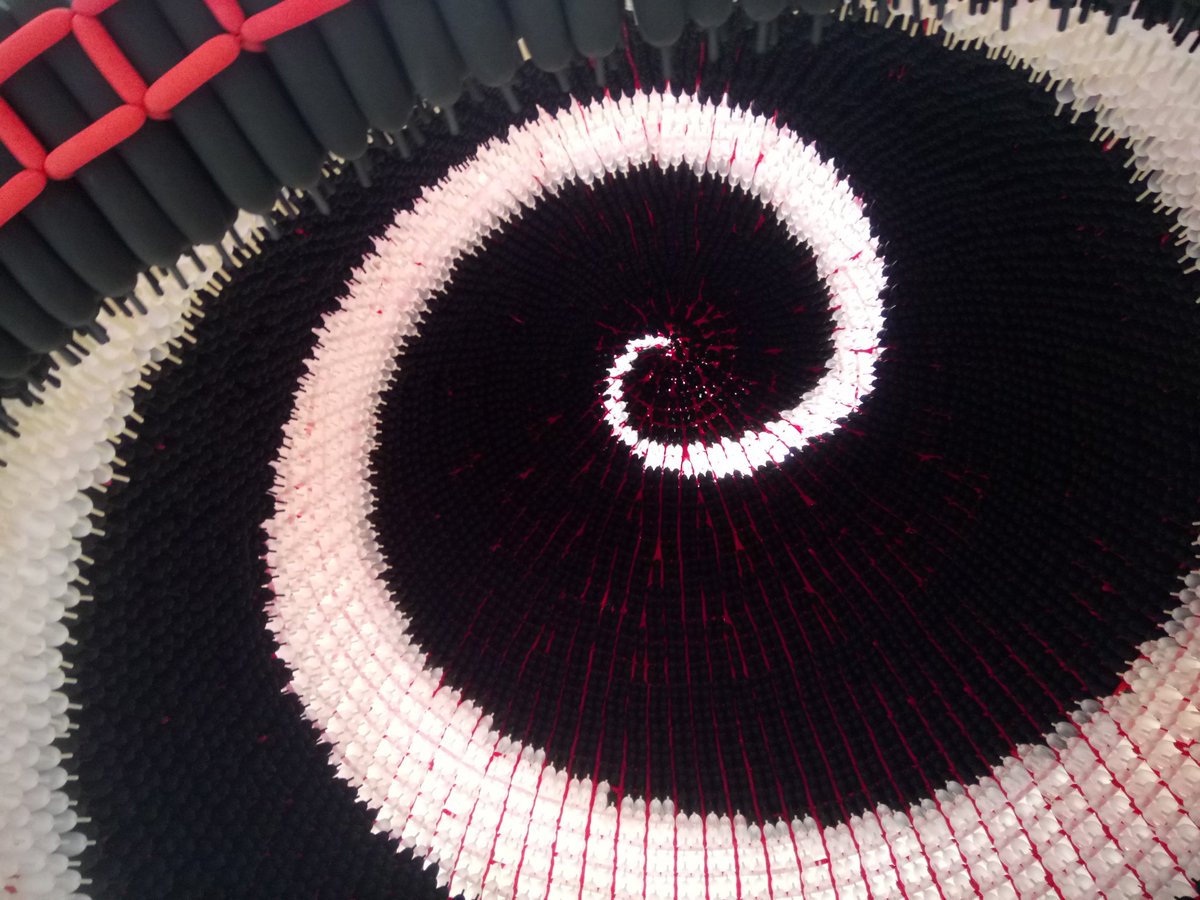 Good day in the capital speaking at the <a href="/ASVAtweets/">ASVA</a> Marketing Workshop. Also spotted this <a href="/NtlMuseumsScot/">National Museums Scotland</a> - Nightmare before Christmas vibes!