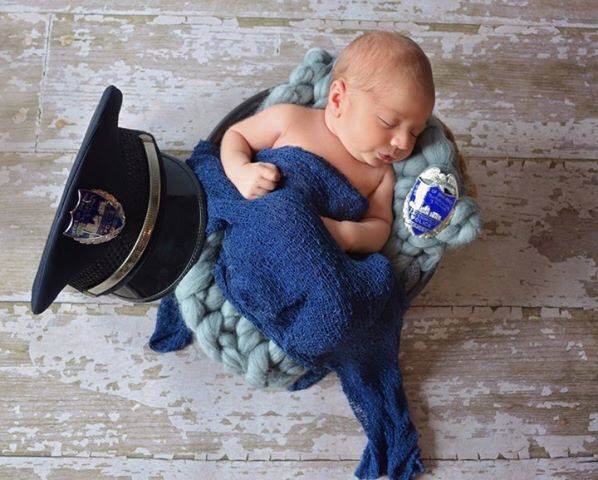 JSOPIO's tweet photo. #JSO Officer Slattery has some backup! Congratulations to Officer and Mrs. Slattery. Welcome to the JSO family Wyatt Thomas Slattery. We πour JSO babies!
#JSObaby #ilovejax #JAX https://t.co/ovFr3pxYDs