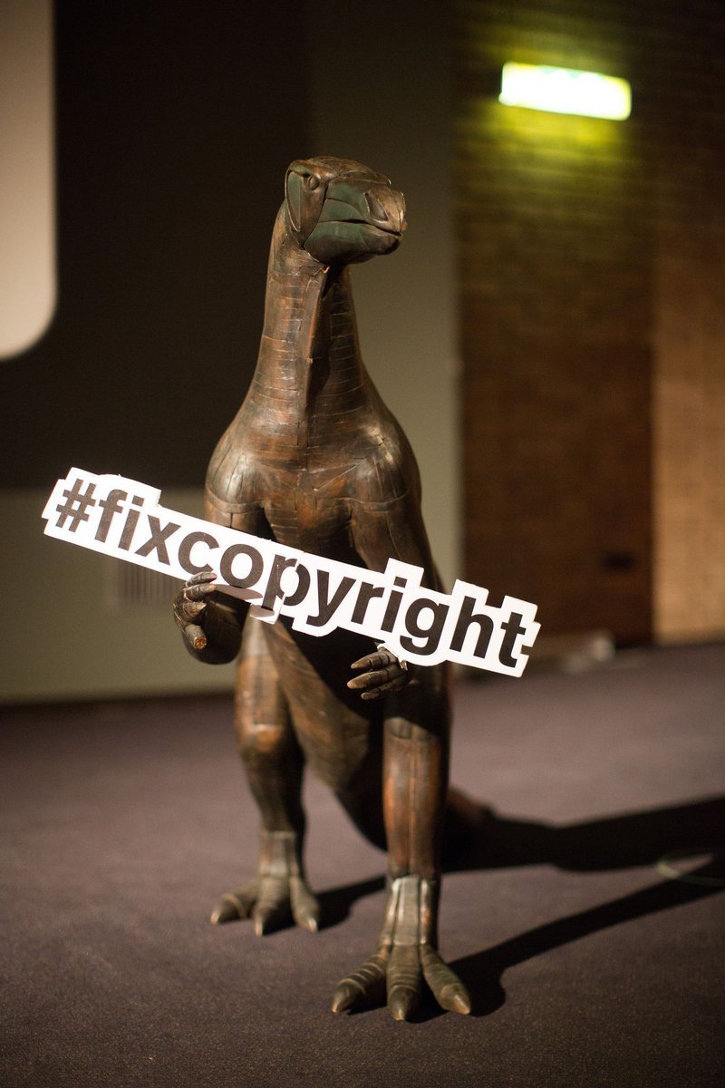 thinkdisruptive's tweet image. Musicians: Play nice and don&apos;t share says head of EU copyright committee disrpt.me/2qGOfC5 Ridiculous proposal invalidates Creative Commons licenses, restricts content access #copyright #righttoshare #artisticcontrol #linktax #newsaggregation #linksharing