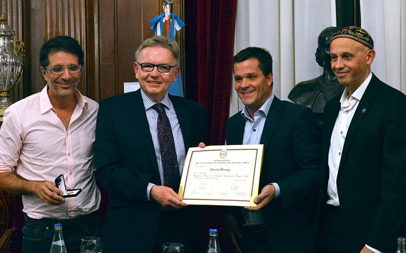 SecreTurAmbDep's tweet photo. Participamos de la declaración de Howard Bamsey, Director Ejecutivo del Fondo Verde para el Clima, como huésped de honor de la Ciudad de Buenos Aires #G20 #G20argentina. https://t.co/2L456FtPm7