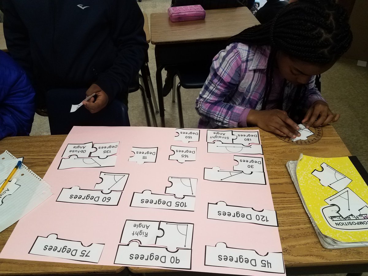 DeltaDawnTeach's tweet photo. Angles are fun! #ONEGibson #GibsonGrizzlies https://t.co/E9K5QPW2PT