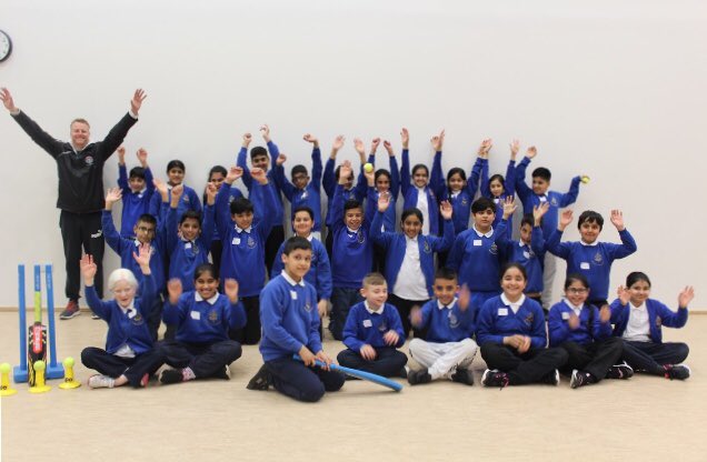 How’s that? 🏏 A fantastic first cricket session with Victoria Primary School today, well done Y5, see you next week!