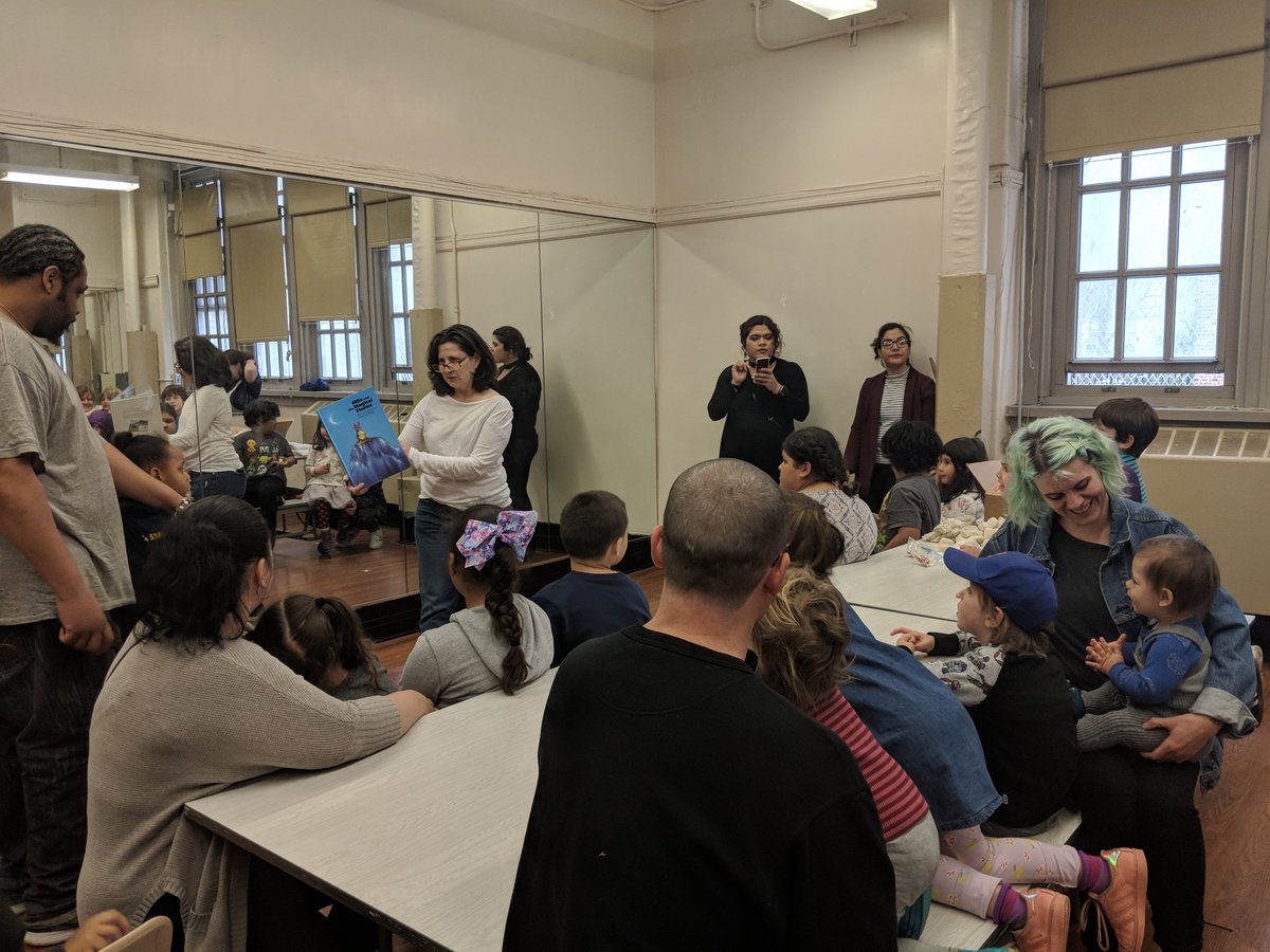 District1NYC's tweet photo. #D1JointCampus #EarthDay2018 celebration with families and students from @STARAcademyPS63 and #TheNeighborhoodSchool We can't wait to make our #MagicRocks and #RecycledMaterialArt. #D1VisionforLearning https://t.co/YwYfLis8gm