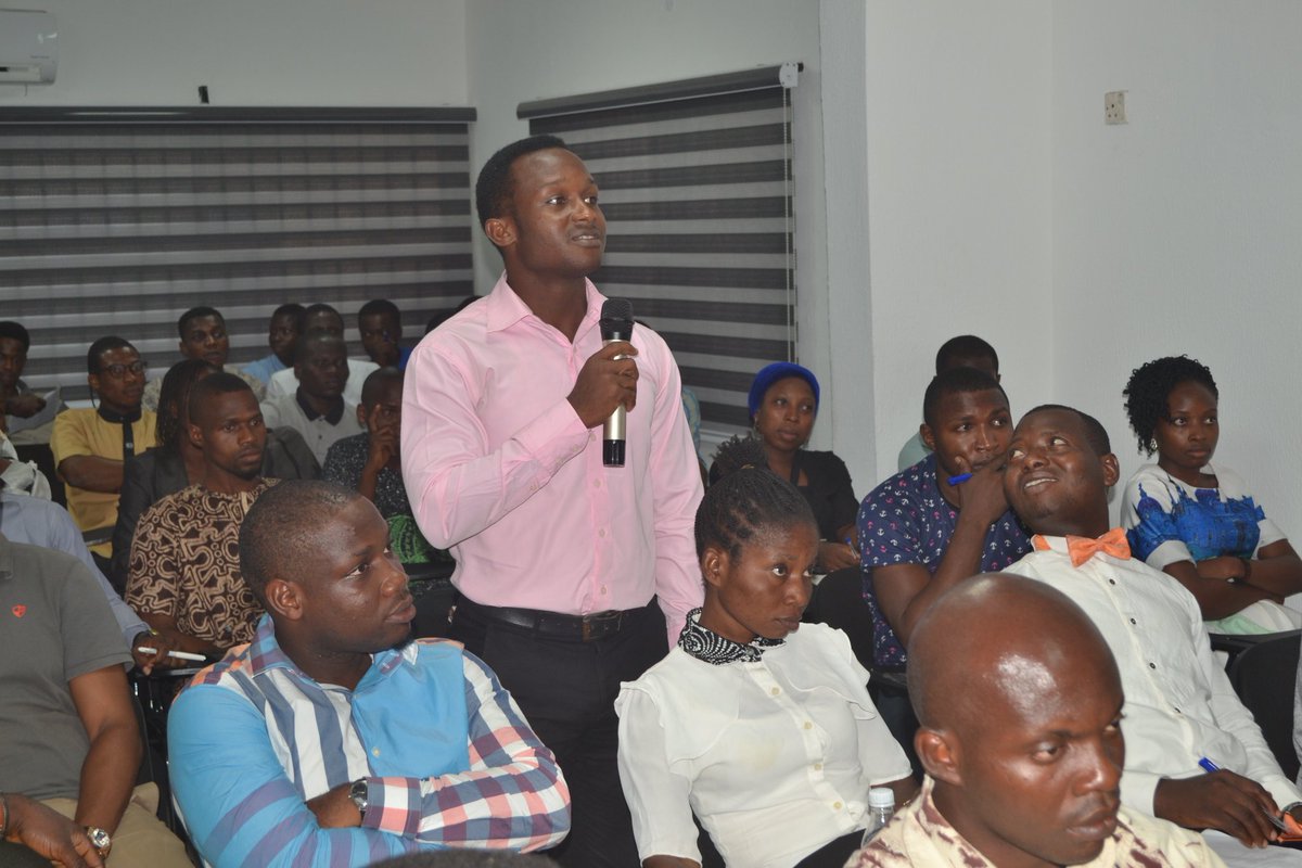YouthFarmLab's tweet photo. #ENROLMENTDAY: Batch 1 Participants engaging with Faculty during an #interactive session.
#YouthFarmLab
#Farming
#pig #goat
@fmardng @synergosgpc @prettymissfarmer @synergos_inst @thistleberryfarms @opefarms @agrihubng @bayoomoboriowo @toluogunlesi https://t.co/h7s4fxtAmA