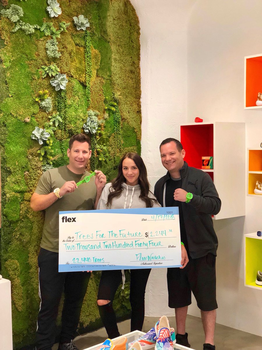 FlexWatches's tweet image. We just planted more than 22,000 trees!!! 🌴 Thanks to you, we are able to support @Treesftf as they fight poverty + make the world a greener place. AND we’ve got a brand NEW #environment watch 👉 bit.ly/2HGM1uq 🌵👌 #EarthDay 😉🌎⌚️❤️ #timetomakeadifference