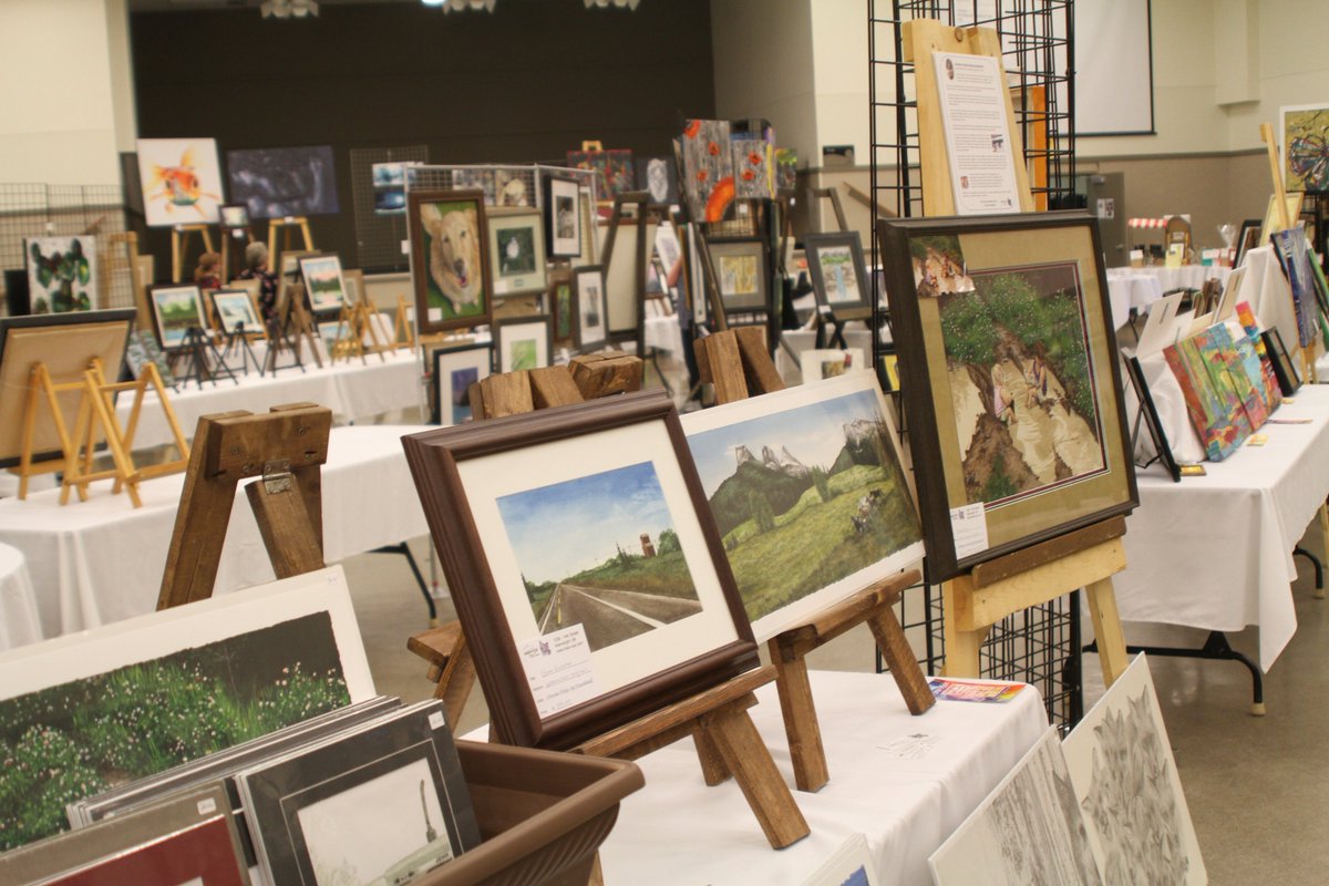 Local talent displayed at spring art show | Vermilion Standard vermilionstandard.com/2018/04/17/loc… #vermilionartshow