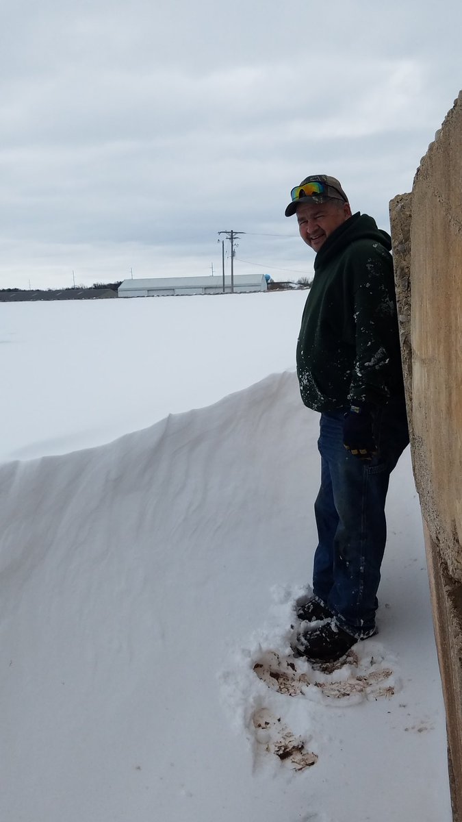 What 33.5 inches of snow looks like one opening weekend.... <a href="/DirtonDirt/">DirtonDirt</a> <a href="/DustinJarrett/">Dustin Jarrett</a> @OneDirt <a href="/msrmafia/">Racing</a>