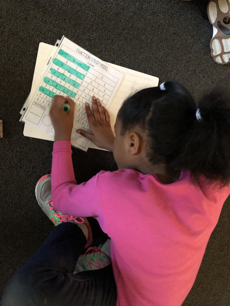 MsVenick's tweet photo. Using visual models to identify equivalent fractions. I loved the connections they were able to make to multiplication and division! @PontiacElem https://t.co/iF7U5ss8T1