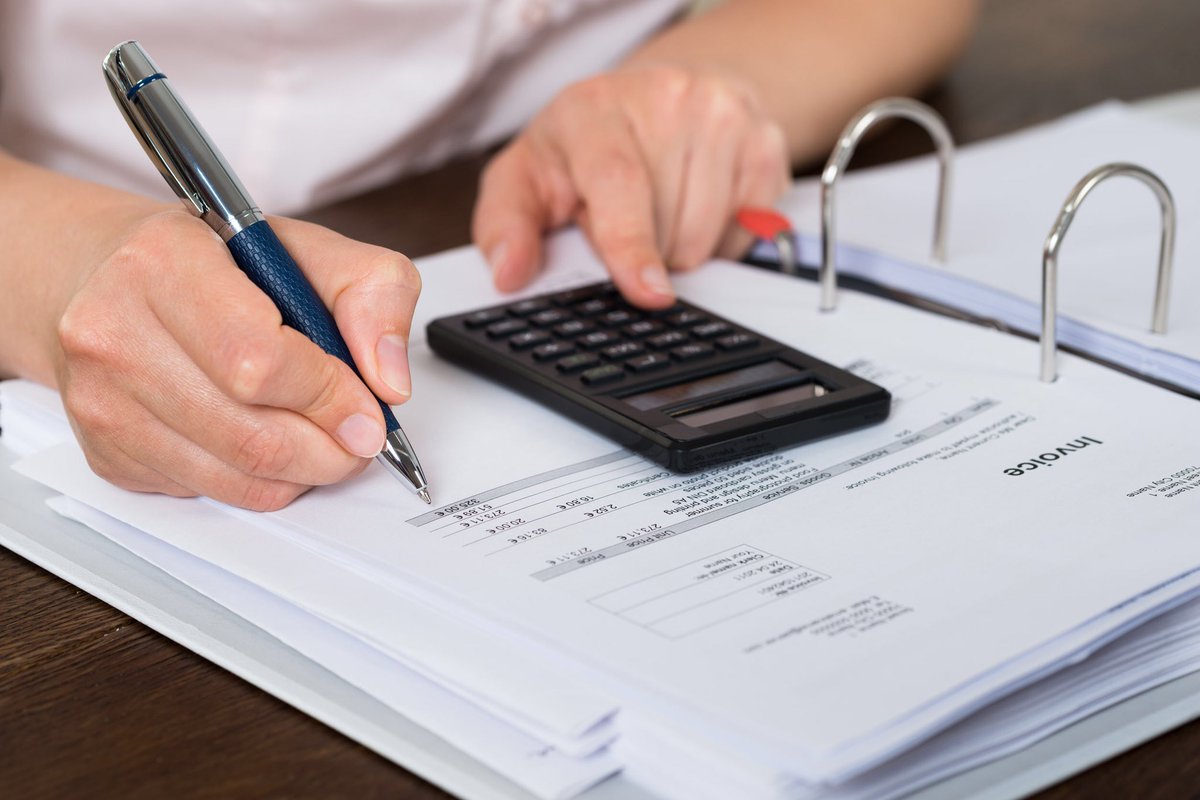 Bail_HotlineCA's tweet photo. Just a friendly reminder that today is Tax Day 🔎 #Tuesday #TaxDay2018 https://t.co/YSMiLuCjEN