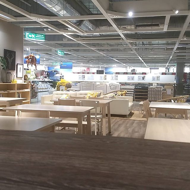 jgracemarkham's tweet photo. The best place for free wifi? 
Ikea 😎
And they have plugs, and if you have a free Ikea family card you also get free coffee! 
That's my vanner hack for today. It beats the hell out of McDonald's or a coffee shop. 
#ikea #vanlife #vanlifehack #freewif… https://t.co/Gp20rt2lUa https://t.co/IAKWux61dO