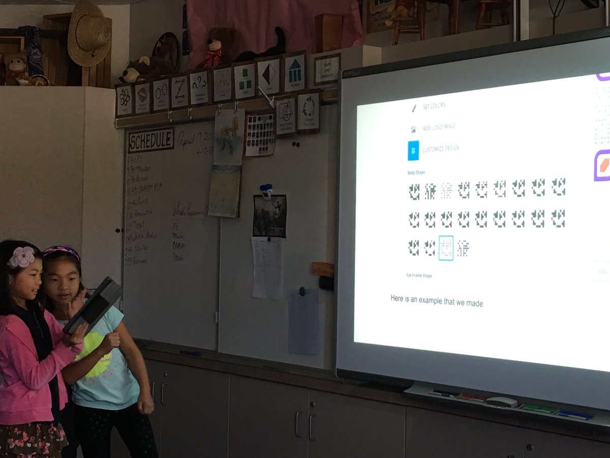 #TECHspert @hickscanyontusd sharing <a href="/Google/">Google</a> slides to teach <a href="/qrcodemonkey/">QRCode Monkey</a> to other Ss.