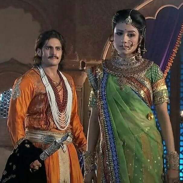 shampaRP's tweet photo. Shola aur sabnam,ek dusre ke humdam, g night Rajpari&amp;all @RajjatTokas @paridhiofficial @anisasamo @RabiaSultana17 @SatyaRT_Lover @Simran_RT_lover @Mariego26155254 @Manaliiii_9999 @EshaDas76862856 @Itsmesaba1 @alagu70 @diyajoshi @maryam_gh54 @erisazl @smrity_jafrin @BeenaGupta10 https://t.co/5Eq4TMjzCC