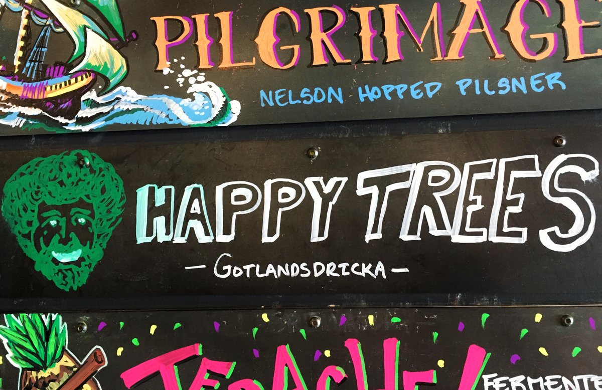 We are on a new beer roll! HAPPY TREES is a collab we did with <a href="/AgrarianAles/">Agrarian Ales</a> : this Gotlandsdrika (Got-Lands-Drinka) is happy little Swedish-style beer with foraged lavender, spruce tips, and juniper berries balanced with fuggle hops. Yum! #beer #labrewatory #pdxbeer #agrarian
