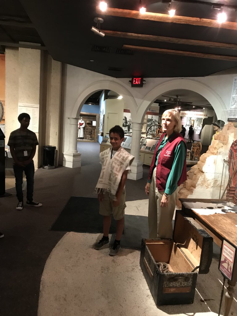 gonzalezr_77's tweet photo. @TexanCultures @wmsrangers Great day to be in S.A. #7thgrade https://t.co/ylmJEC88Bk