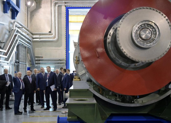 Показанный Путину в Рыбинске прототип мощной турбины развалился и не подлежит 