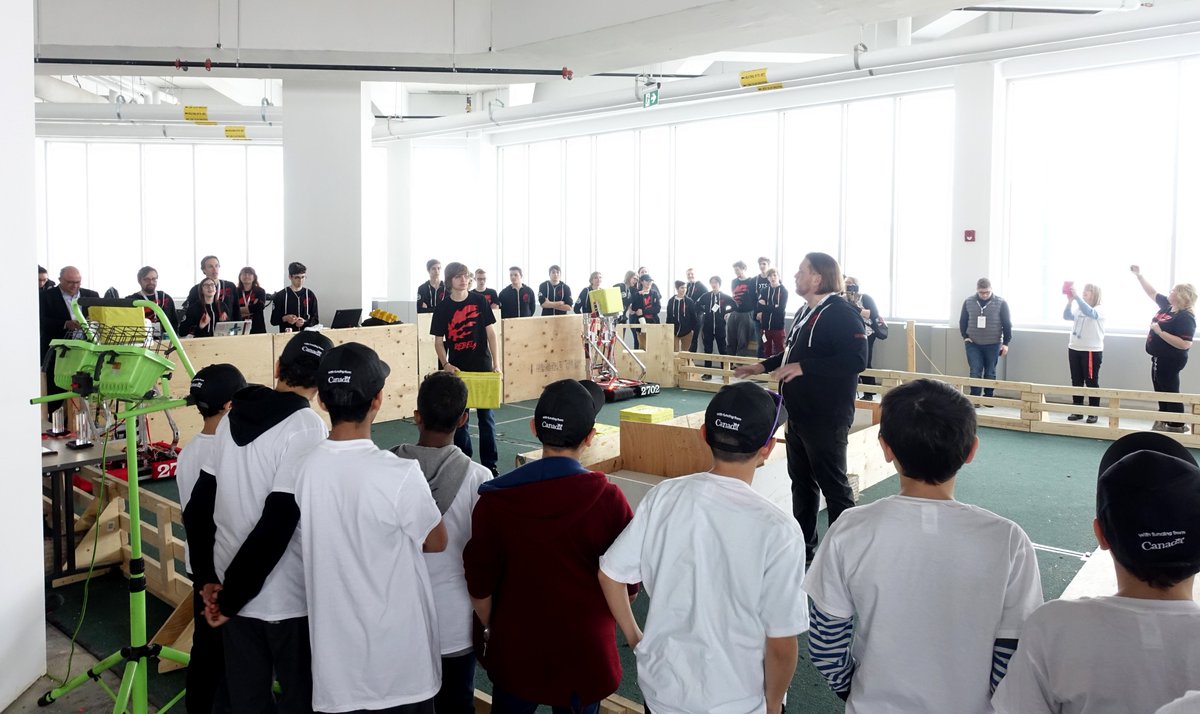 DaieneVernile's tweet photo. Exciting news in Kitchener as #GoogleKW announces $2.1 million in new community space that will be open to non-profit organizations and local student groups. What a wonderful way to inspire our leaders of tomorrow to enter STEM fields! #STEM #kwawesome https://t.co/9g7fzkhB9i