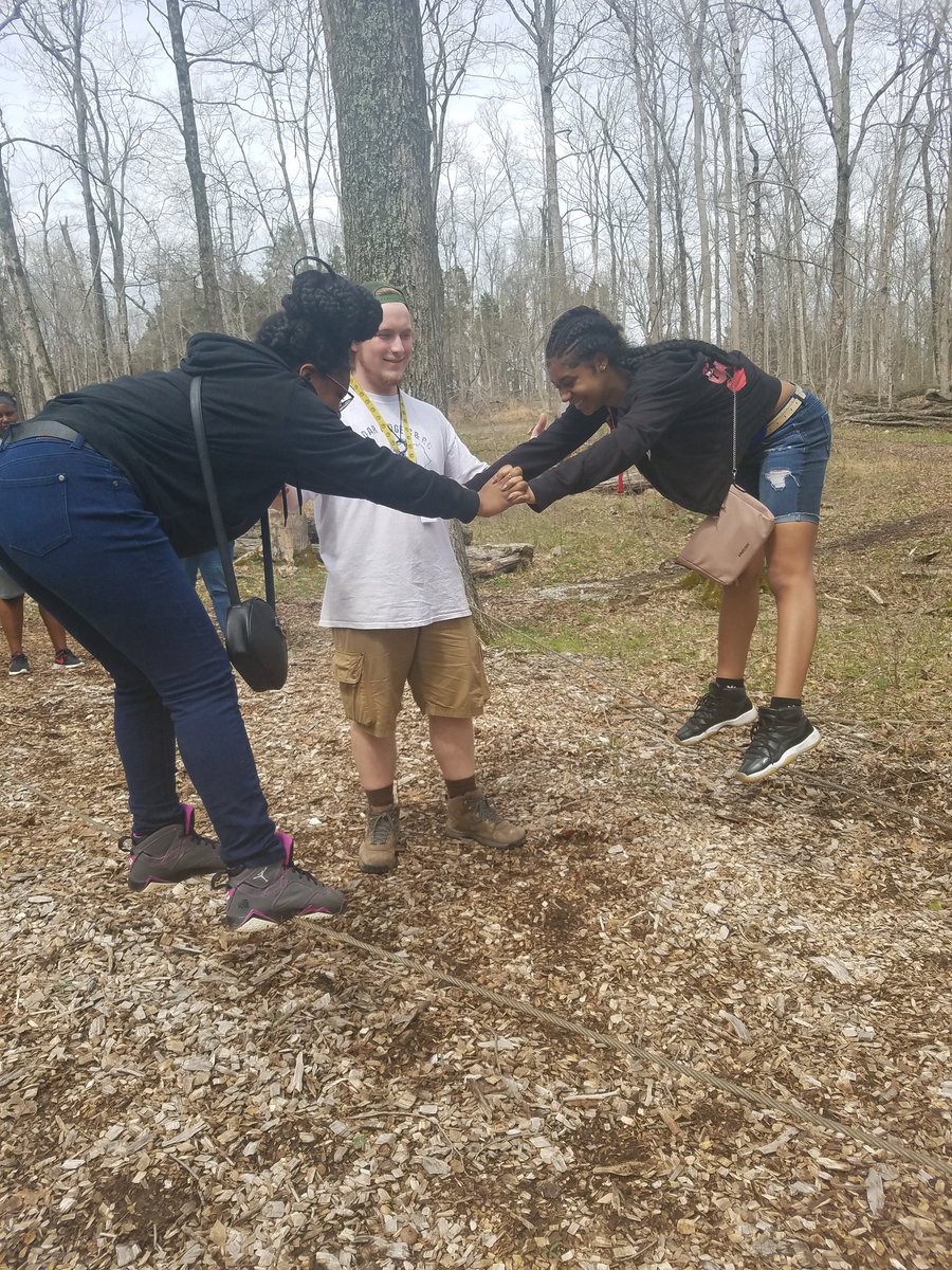 PalCoalition's tweet photo. We had a BLAST this weekend at our retreat with @STYCYOUTH! We grew as leaders, group members, and as friends. Who knew camping could be this fun?? https://t.co/PV0MD09ZHE