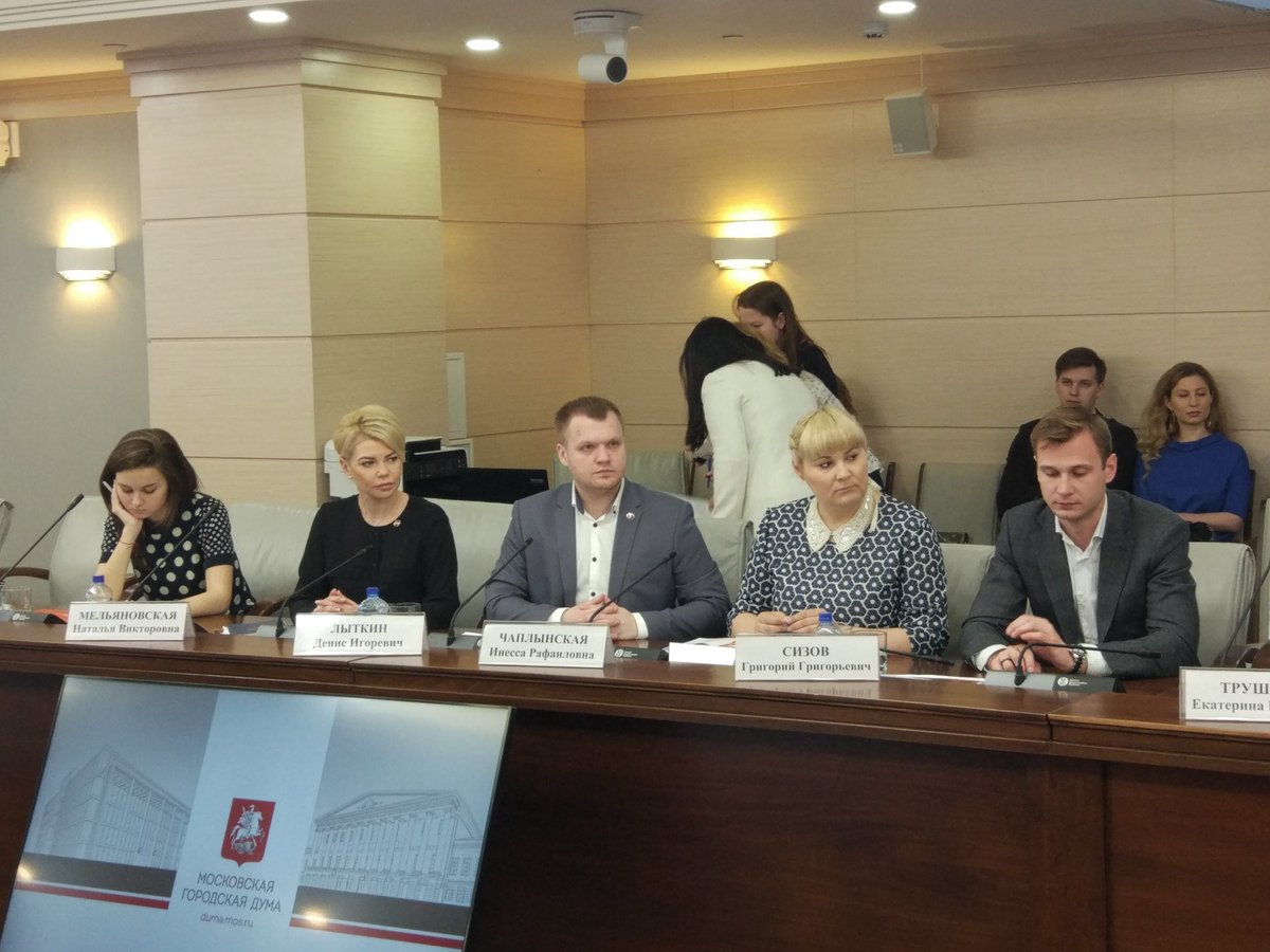 В социальных сетях был запущен хэштег #УбериЗаСвоимПитомцем. Каждый может разместить фотографию со своим животным на прогулке, а десять самых интересных фото будут поощрены подарками. Мы благодарны москвичам за поддержку нашего начинания.
