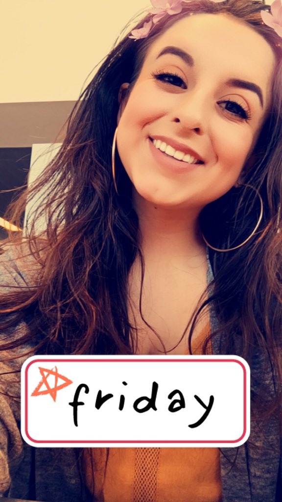 QueenMarieLynne's tweet photo. I accept tributes in money, gift cards, amazon wish list, oh and memes. I’m not active on here much because I don’t need to beg for piggies 🤷🏻‍♀️ if you want to talk to me slide in the DMs or any other media I shared 🖕🏻#PayPig #goddess #marielynne #findom @RT4fet @RTwimp https://t.co/S4yOrM2JhM