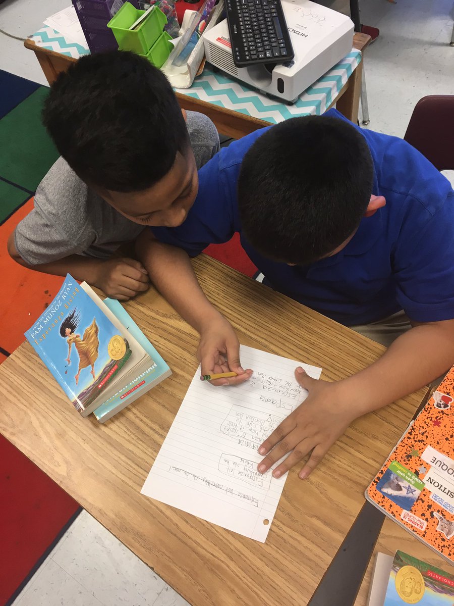 My students are loving Refrain Poetry to analyze an emotional chapter of of Esperanza Rising. <a href="/michaelsalinger/">Michael Salinger</a> <a href="/AbydosInt/">Abydos Learning Int.</a> #AbydosCon18
