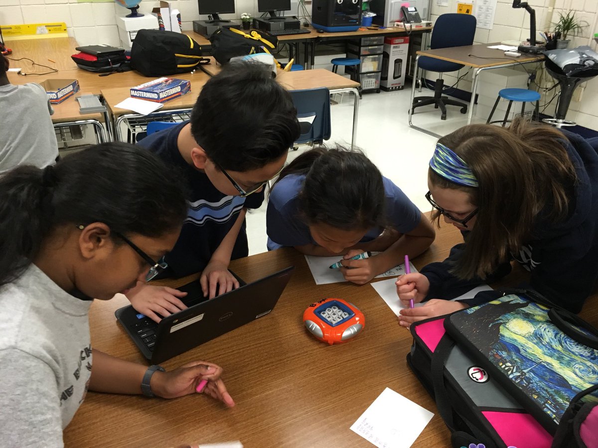 StretchGriswold's tweet photo. There’s a Boggle battle in Strategic Games Club today!
#crestviewmiddle
#cmslearns https://t.co/GcueNIVKW9