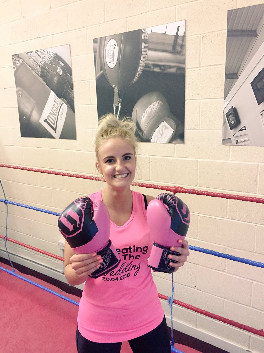 FitFactoryAbc's tweet photo. Here’s @HarrietDavison throwing away her old gloves as on Friday she becomes Harriet Flowers &amp; there’s new personalised gloves ready, out with old in with the new #congratulations 👊🏻💥👊🏻 https://t.co/HFmo3KVTW1