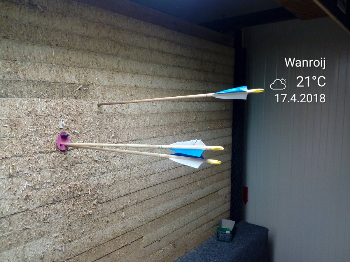 CluthaDubh's tweet photo. Pretty decent #archery practice this evening. Been scaring a wee paper egg from 18 metres and this would have been my best ever grouping but for that one arrow...
#InstinctiveArchery #BHR #TR #ThatOneArrow https://t.co/Q5GAhF5NH9