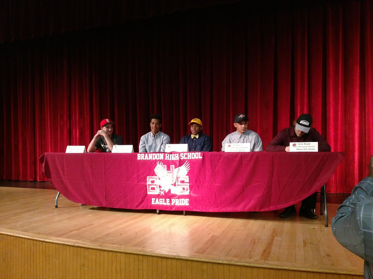 fb_bhs's tweet photo. More Eagles moving on... Proud of these guys.
Dominick Anderson- Warner University
Kevin Murphy- Webber University
Been Ramirez- southeaster University
Harry Kanu- St Thomas track and football
#betheprocess #tradition #soaringbacktogreatness https://t.co/hVuyYXoW9x